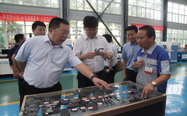 參觀廠區(qū)車容車貌