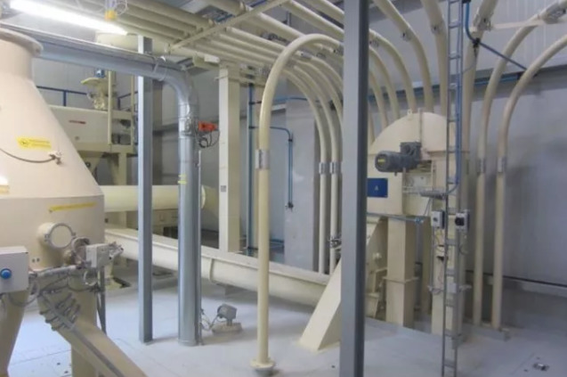 氣力輸送系統(tǒng)輸送現(xiàn)場實拍圖