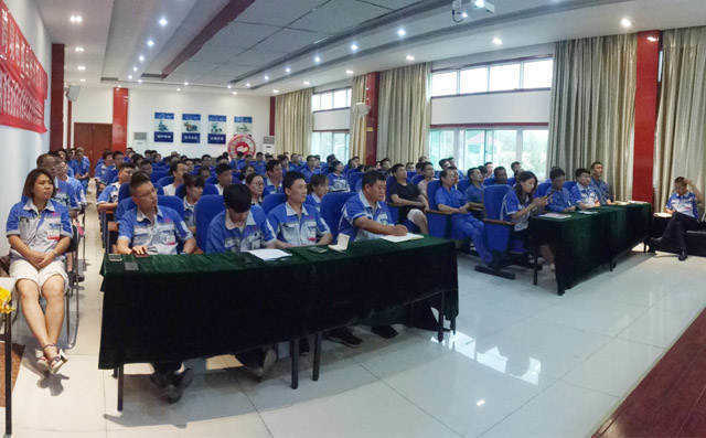 章丘豐源機(jī)械2019半年度總結(jié)表彰大會(huì)圓滿結(jié)束！