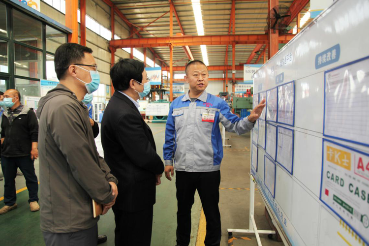 “氣力輸送連續(xù)供料關(guān)鍵設(shè)備”科技成果評價會在章丘豐源隆重舉行